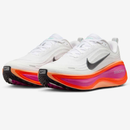 Nike Vomero Plus - Branco/Laranja/Rosa Fogo