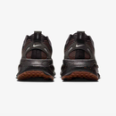 Nike Vomero 18 - Preto/Marrom