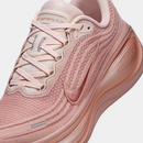 Nike Vomero Plus - Rosa